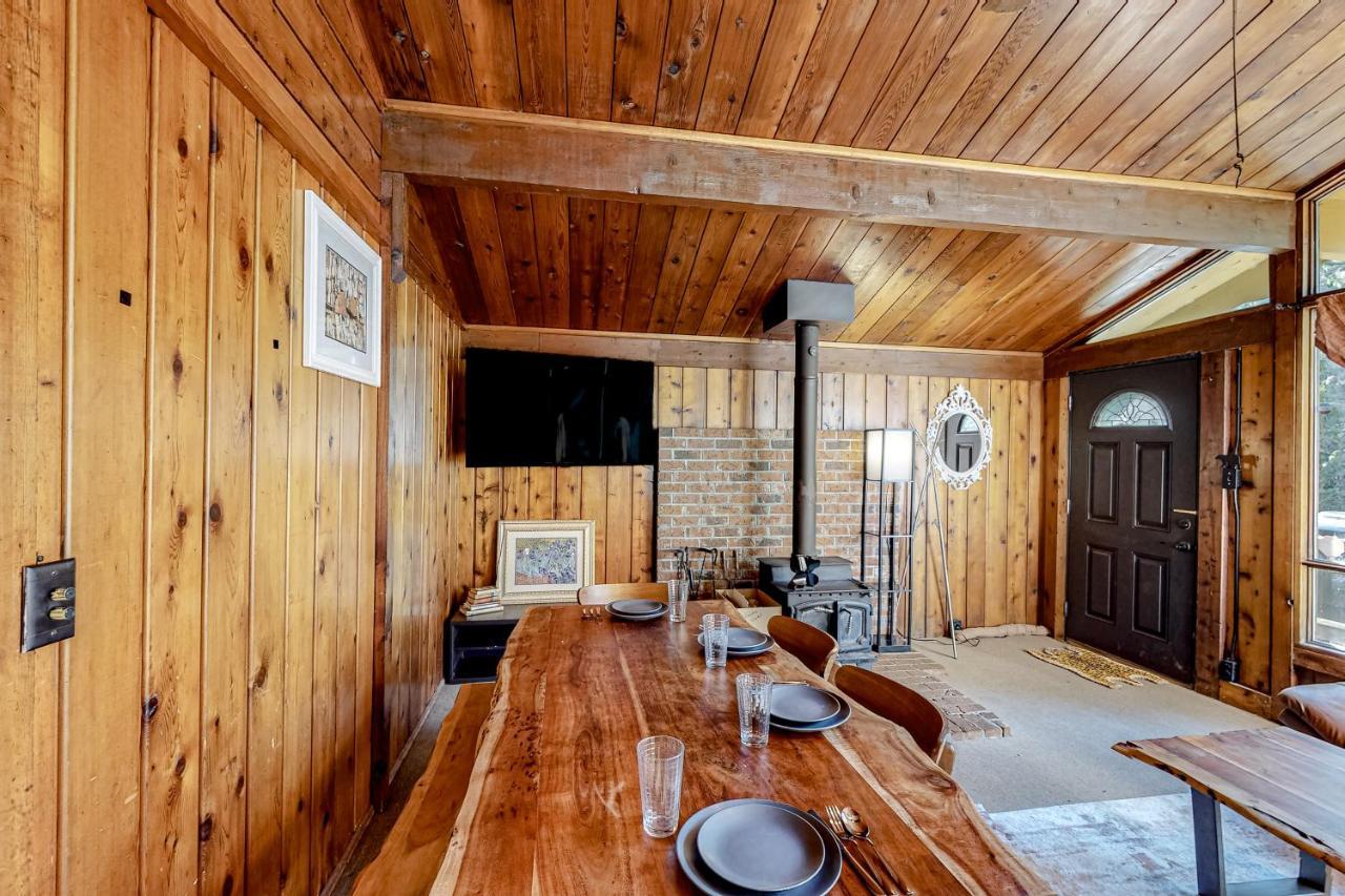 Cozy Cedar Cabin Sedro Woolley Exterior photo