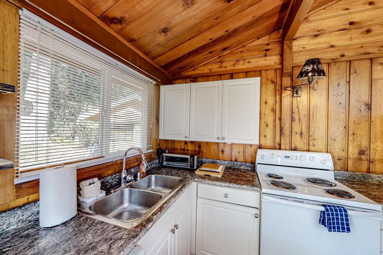 Cozy Cedar Cabin Sedro Woolley Exterior photo