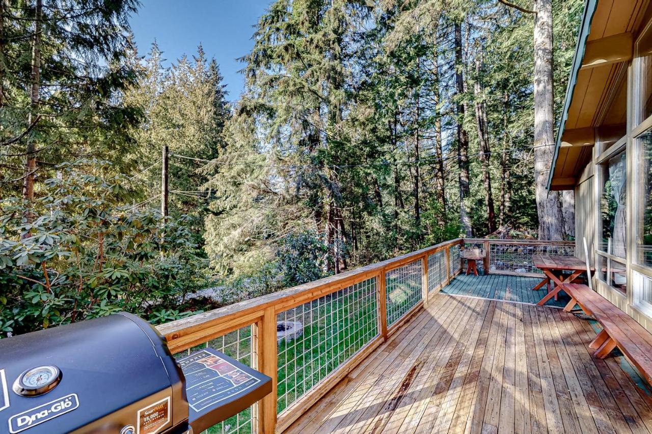 Cozy Cedar Cabin Sedro Woolley Exterior photo