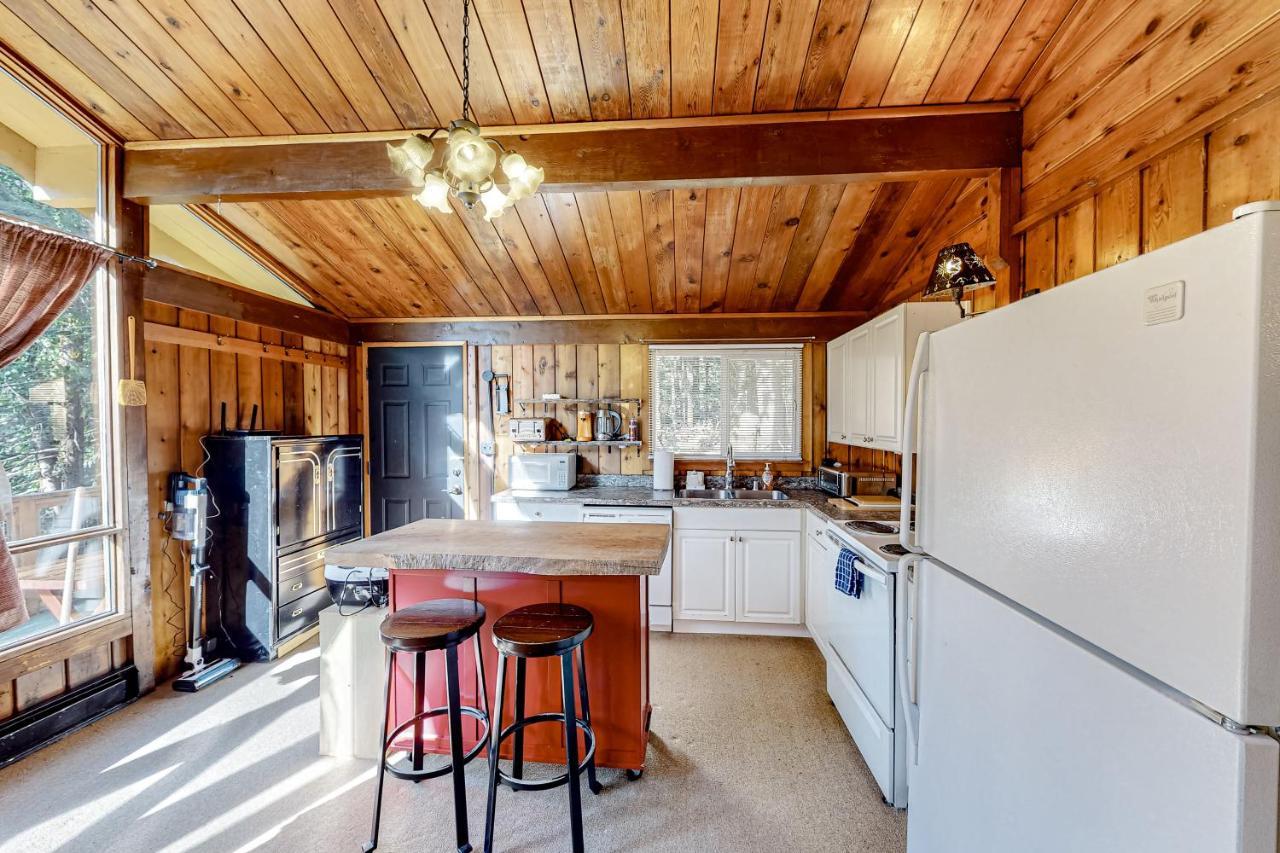 Cozy Cedar Cabin Sedro Woolley Exterior photo